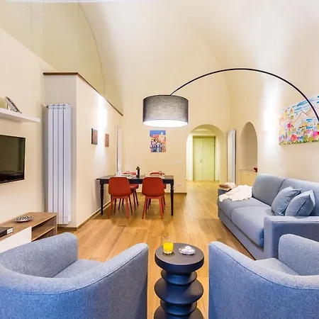 Apartment In The Heart Of Nightlife By Wonderful Italy Neapel Exterior foto