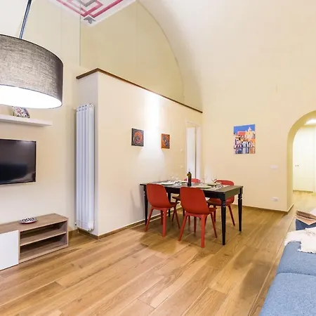 Apartment In The Heart Of Nightlife By Wonderful Italy Neapel Exterior foto