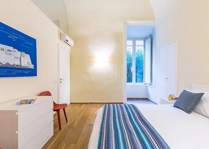 Apartment In The Heart Of Nightlife By Wonderful Italy